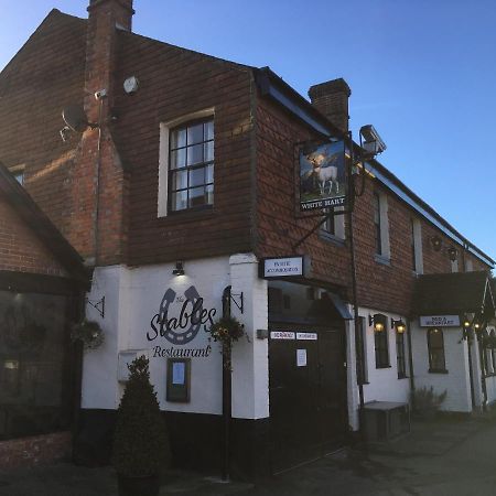 The White Hart Pub And Rooms Cranleigh Quarto foto